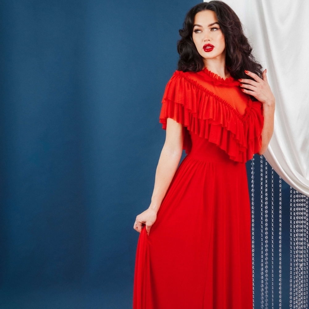Wax Poetic Mina Dress in Red